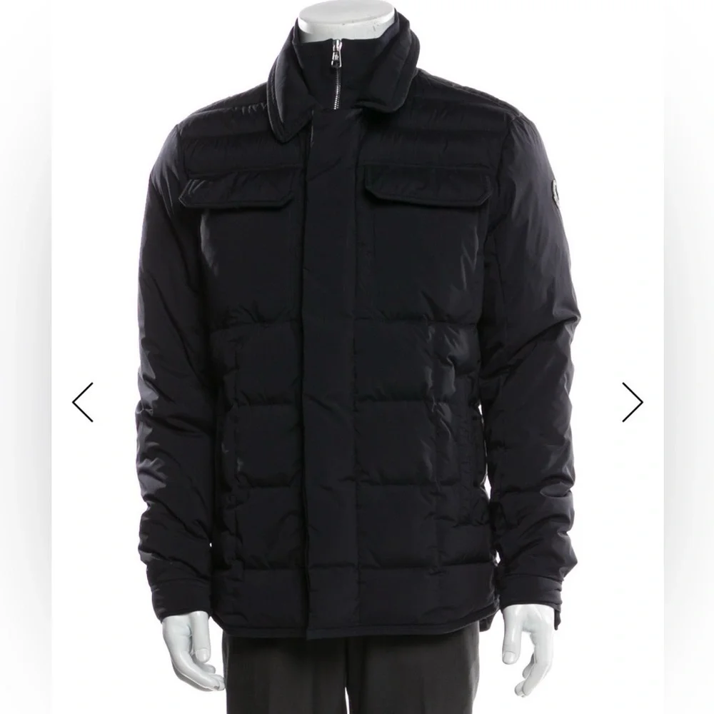 Moncler Men’s Biolay down jacket color black size 4